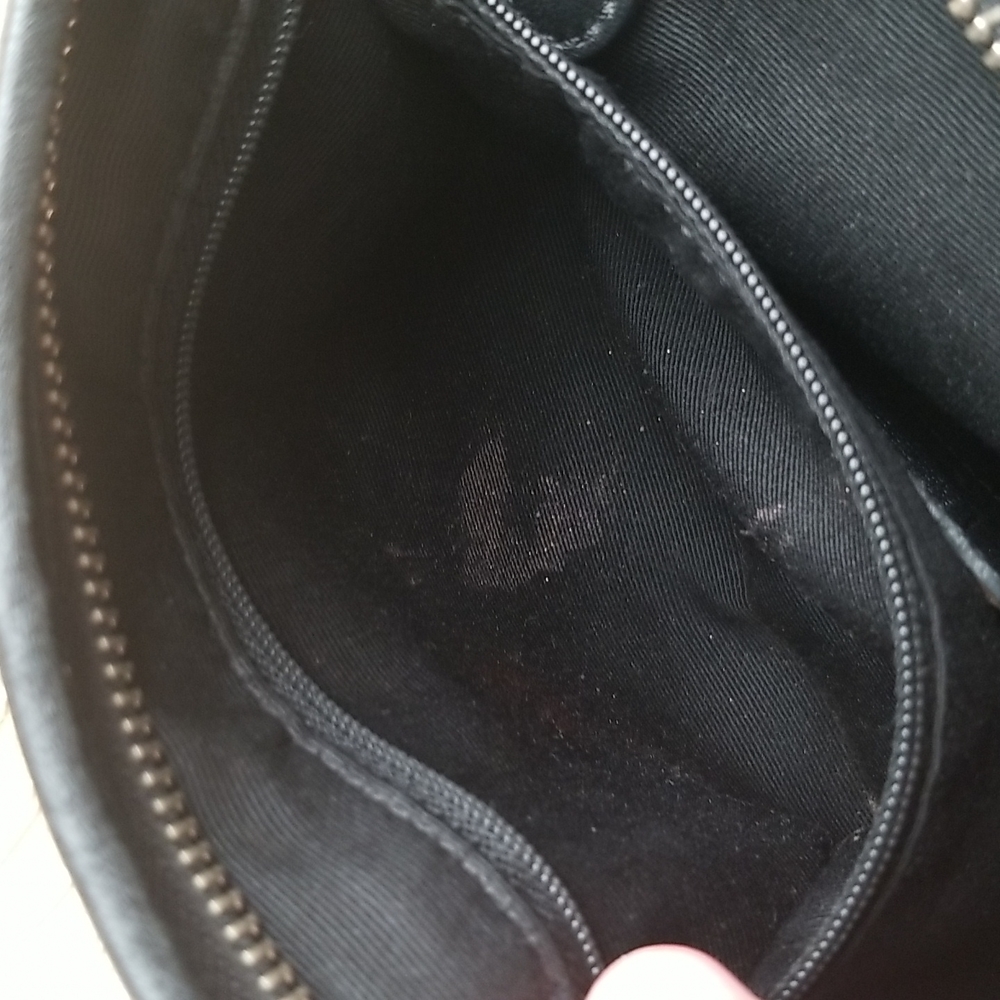 DONATE: COACH PURSE BLACK; Vintage - Picture 7 of 8